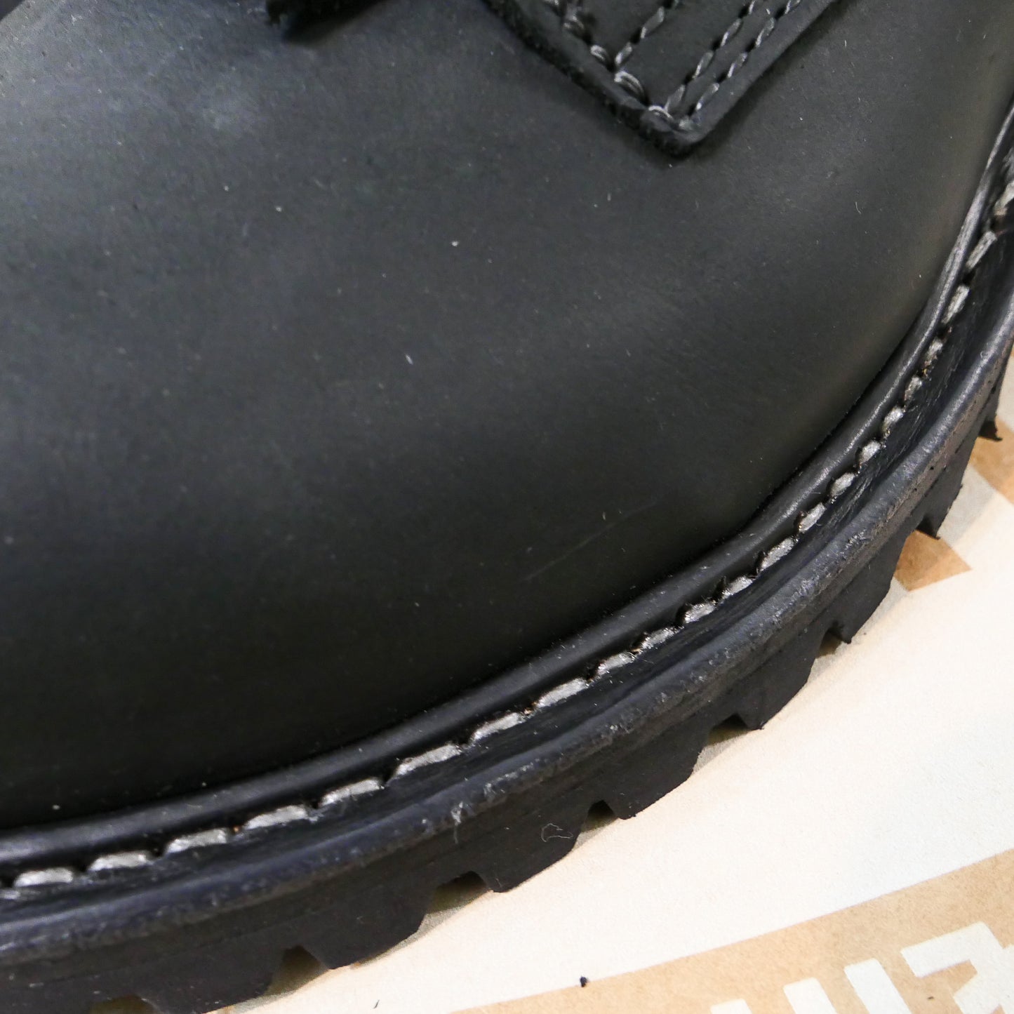 Whites boots 10’’ 鋼頭(Steel toe) 8D•8.5D•9D